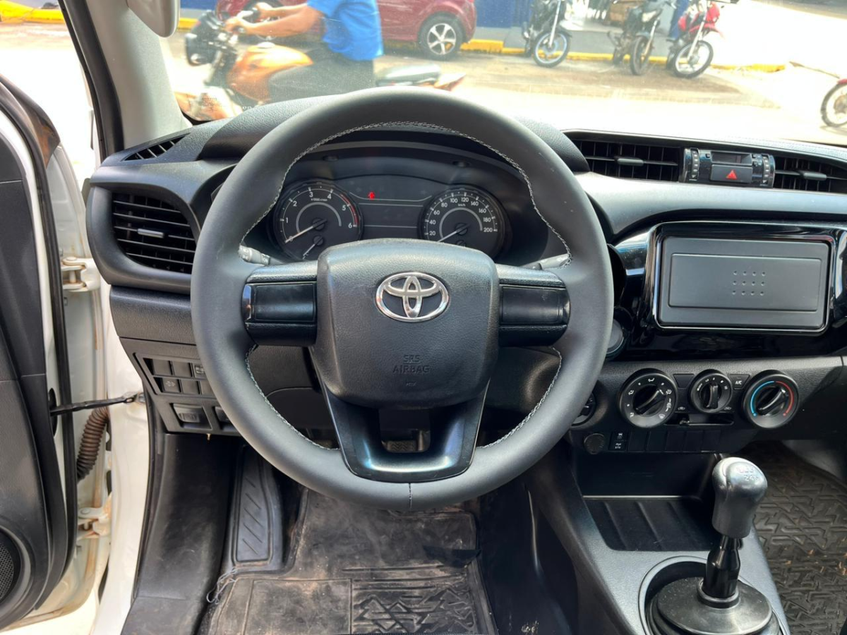 HILUX C/S CHASSI - #7