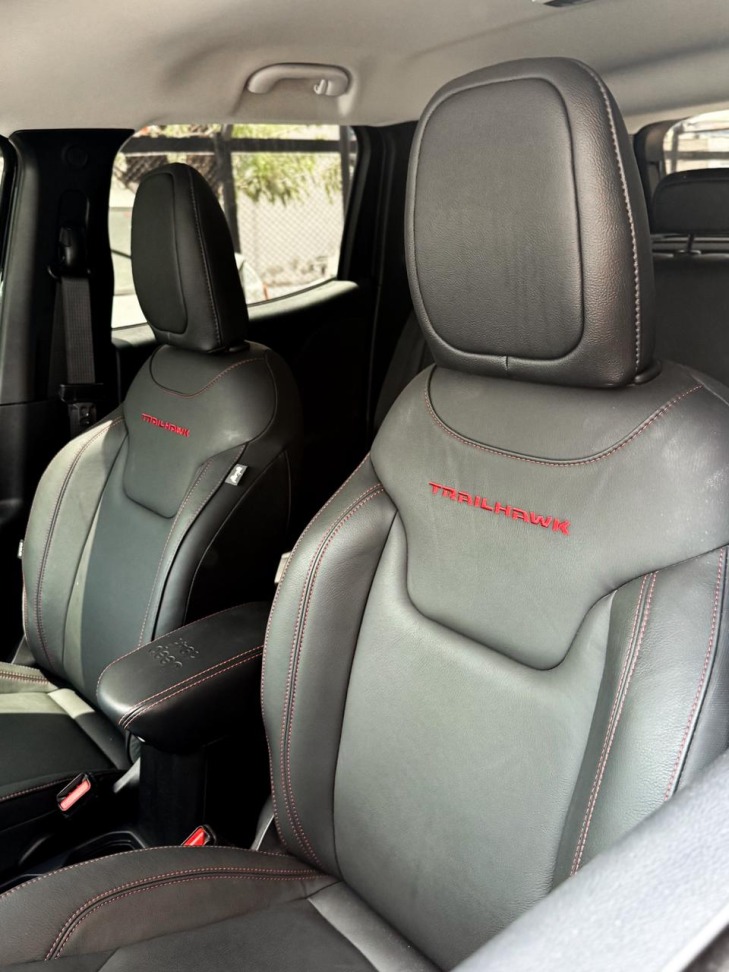 JEEP TRAILHAWK 4X4 - #13