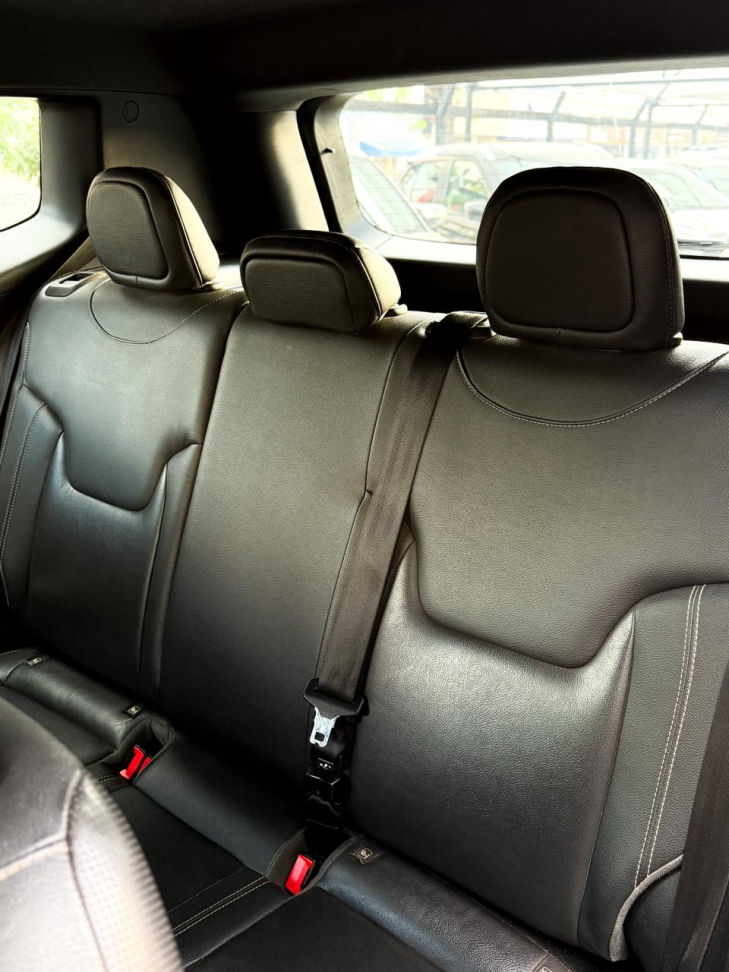 JEEP RENEGADE S - #12