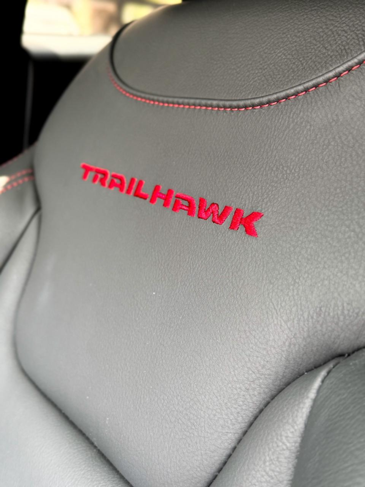 JEEP TRAILHAWK 4X4 - #9