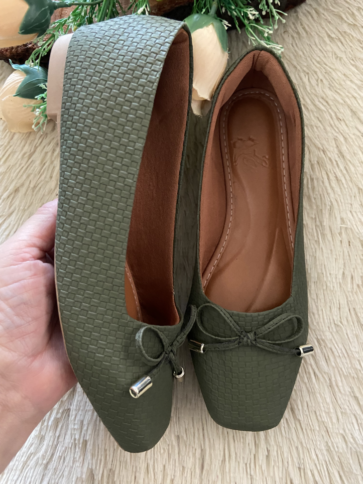 Mocassim / Bico quadrado - #22
