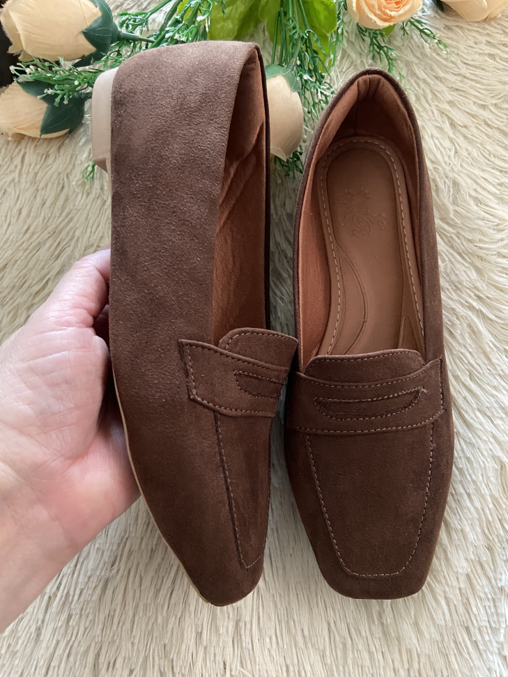 Mocassim / Bico quadrado - #13
