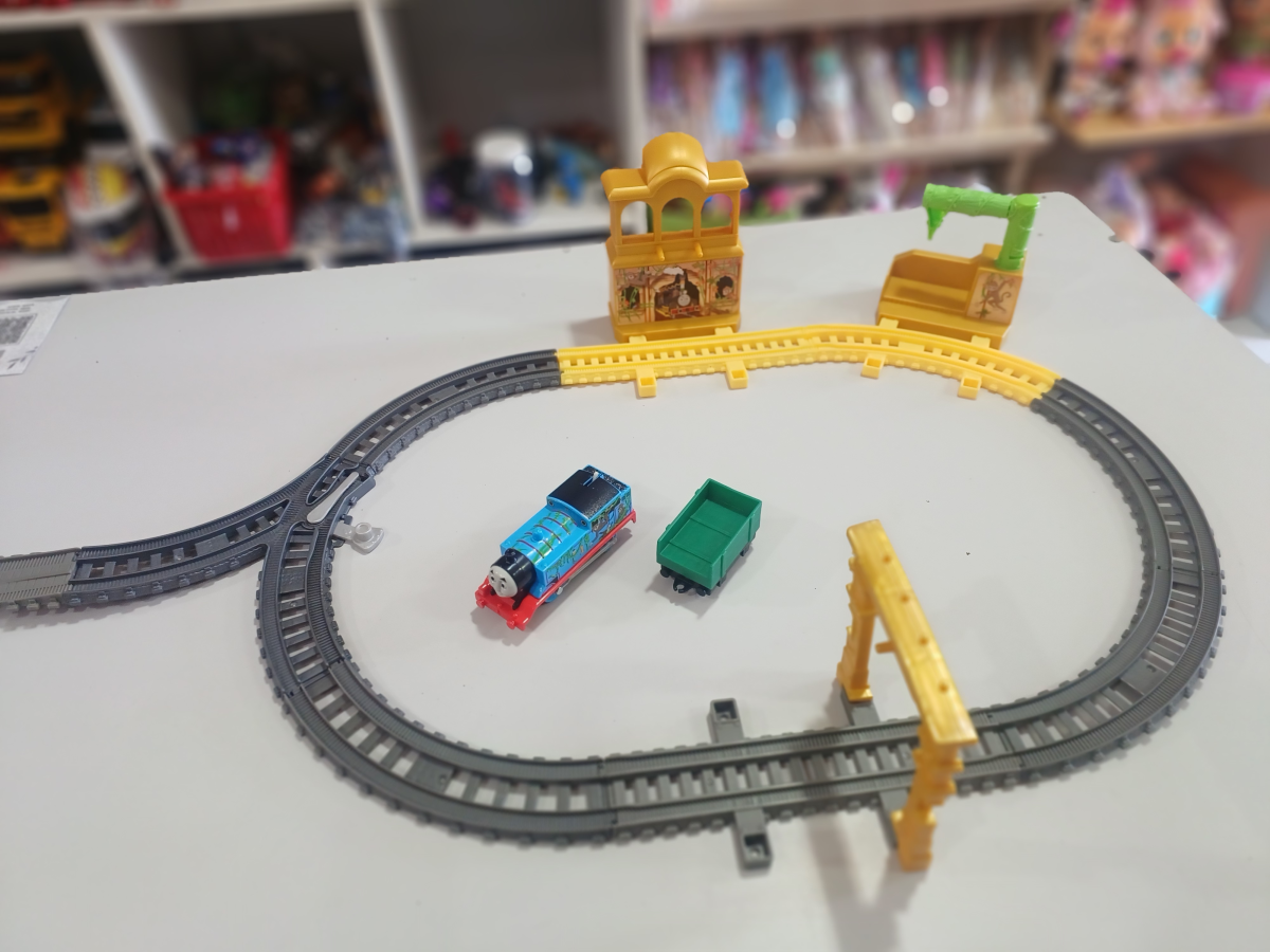 Pista Thomas & Seus Amigos Castelo dos Macaquinhos Fisher-Price - #4