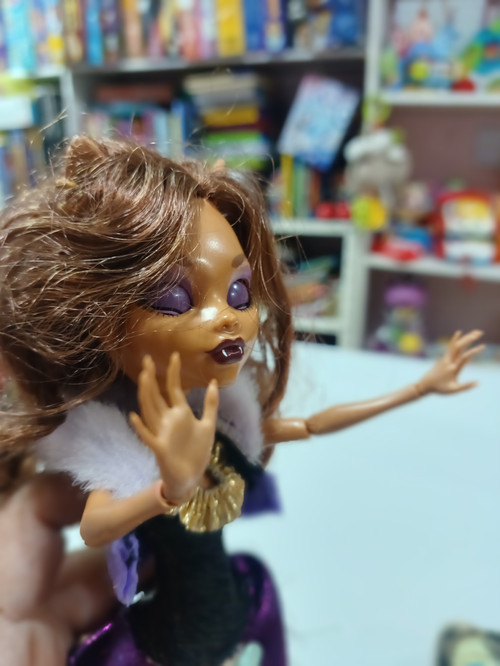Clawdeen Wolf Monster High - #3
