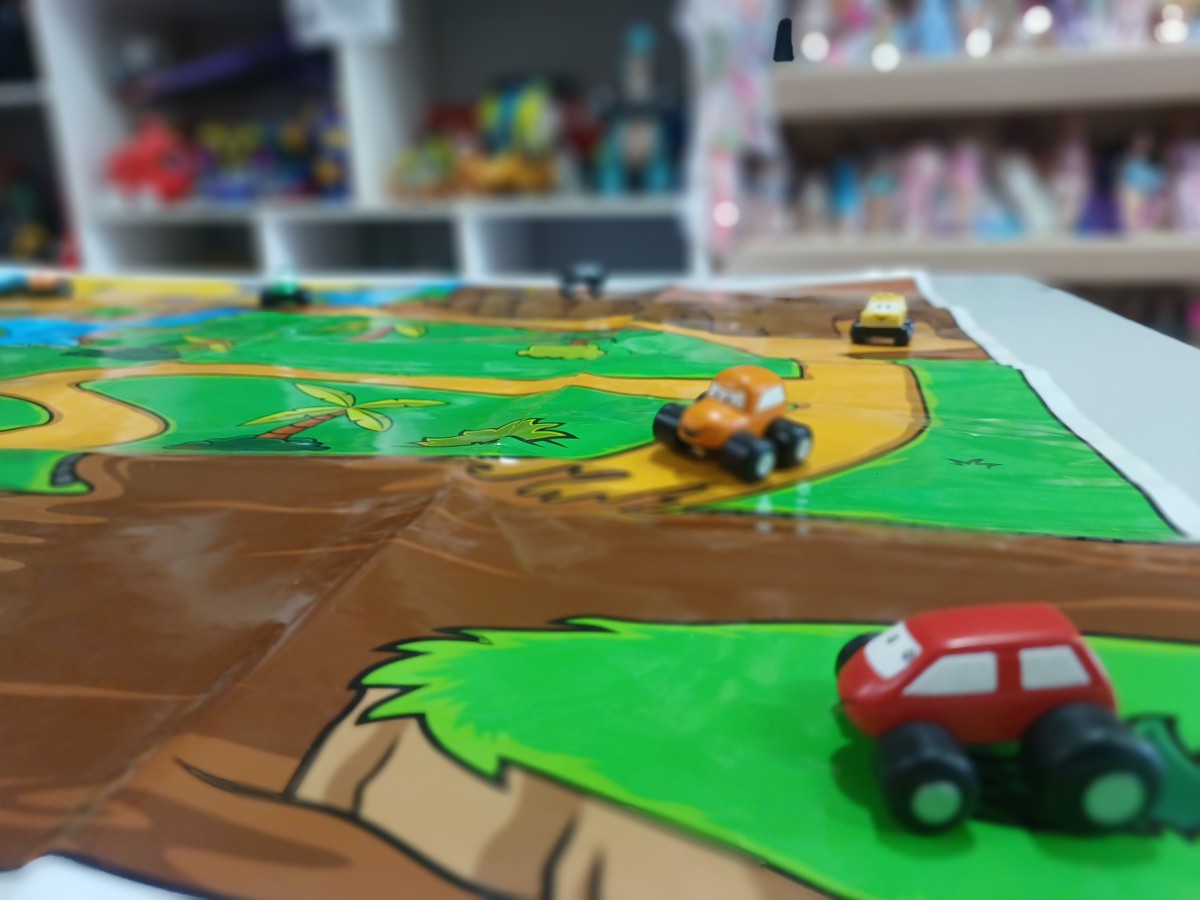 Livro com miniaturas e cenário Aventuras Off-Road - #7