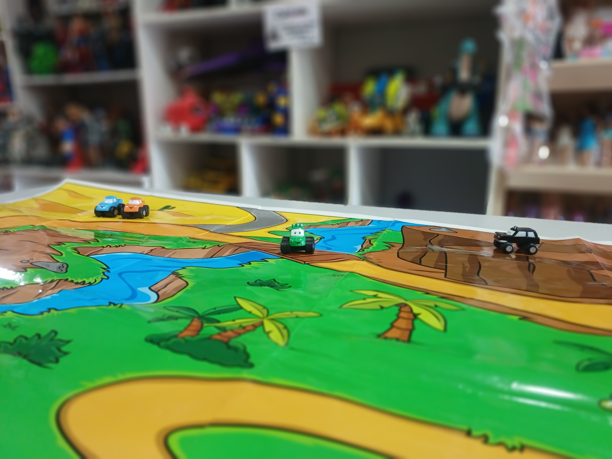 Livro com miniaturas e cenário Aventuras Off-Road - #8
