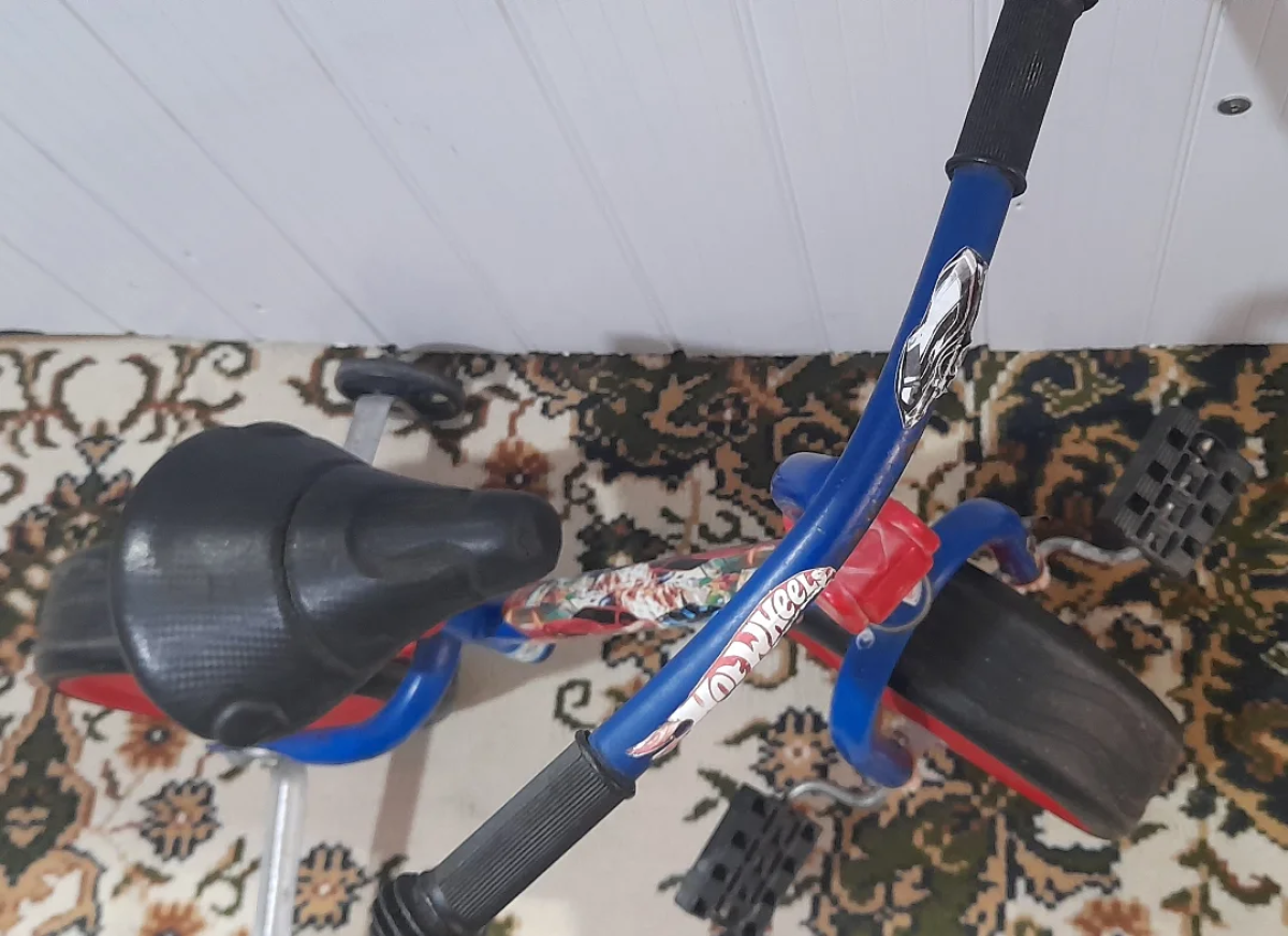 Bike HotWheels - Aro 10 - Bandeirante - #3