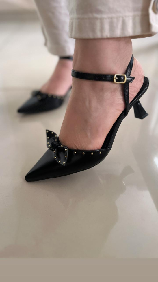 Chanel médio preto tachas laço R$276,00 - #2