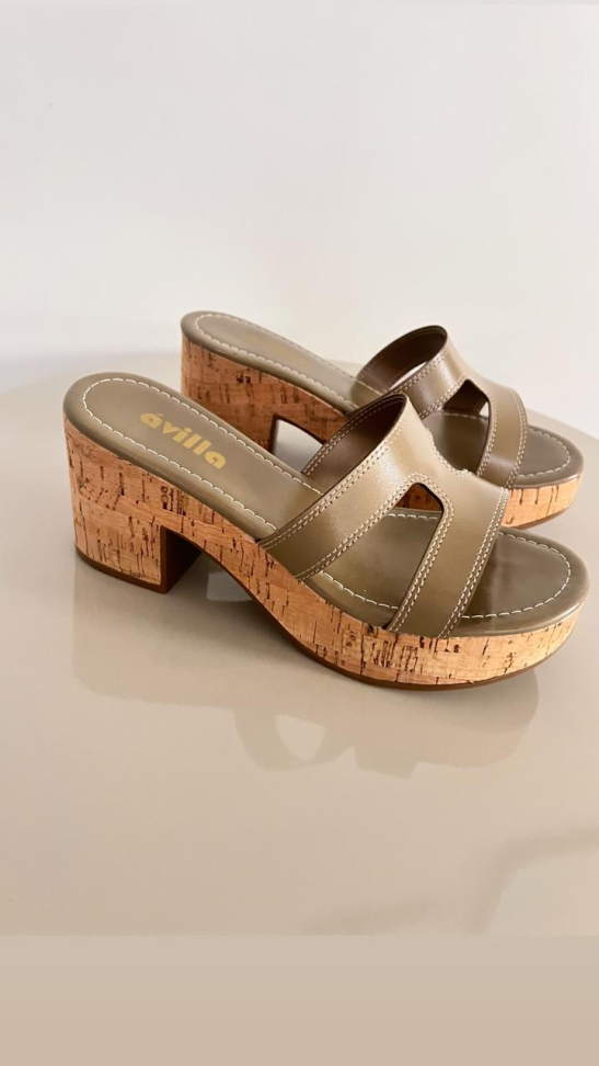 Tamanco salto bloco pistache H R$220,00 - #4