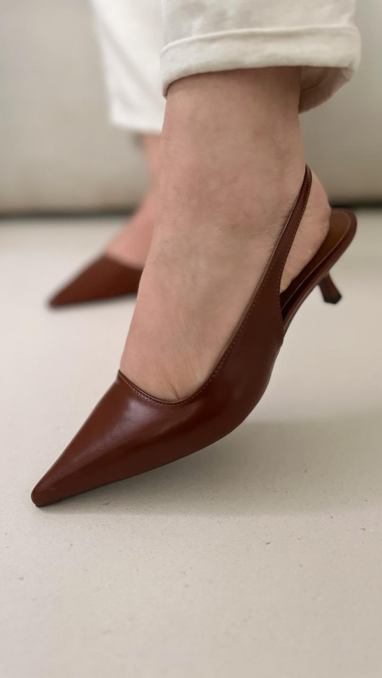 Chanel baixo salto fino R$236,00 - #3