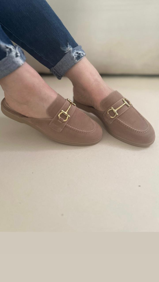 Mule areia detalhe ouro nobuck R$164,00 - #2