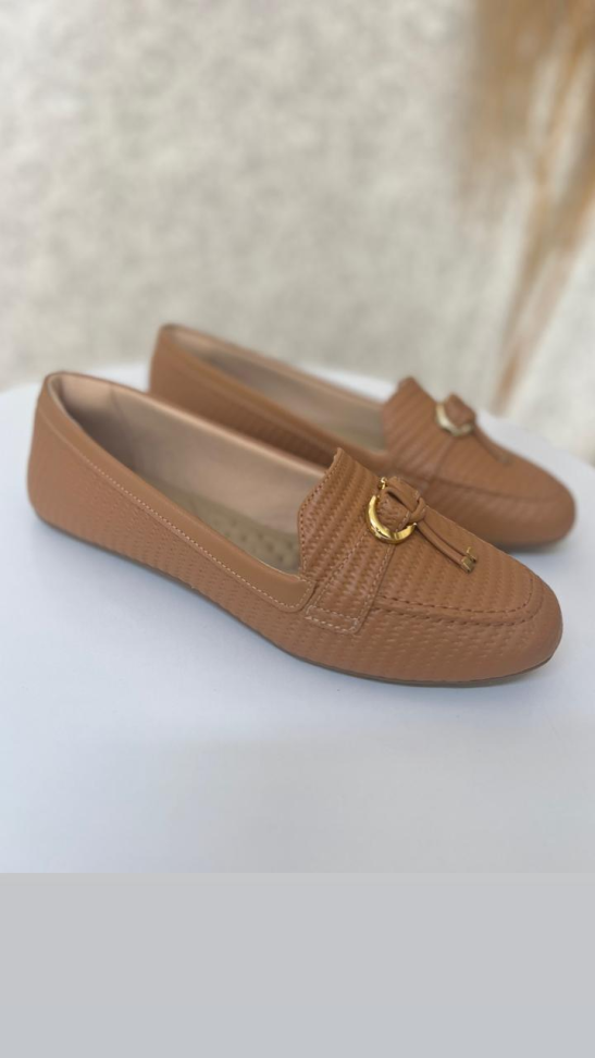 Mocassim trama detalhe ouro R$152,00 - #3