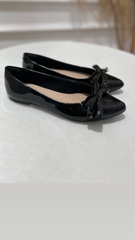 Sapatilha bico fino verniz laço grande R$132,00 - #4