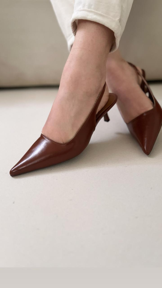 Chanel baixo salto fino R$236,00 - #2