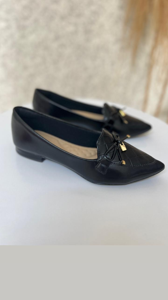 Sapatilha bico fico laço cadeado R$132,00 - #3