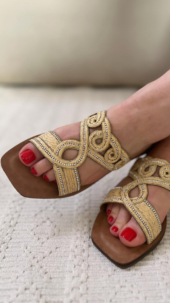 Chinelo palha 1 elo prata R$220,00 - #1