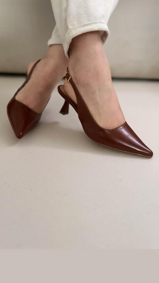 Chanel médio caramelo salto fino R$260,00 - #2