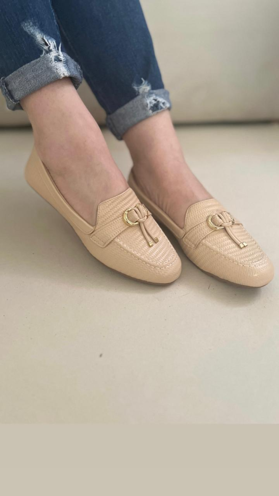 Mocassim trama detalhe ouro R$152,00 - #7