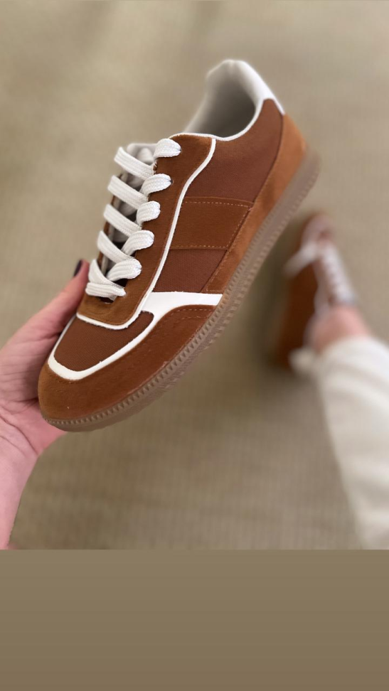 Tênis baixo whisky branco R$196,00 - #2