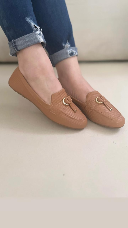 Mocassim trama detalhe ouro R$152,00 - #5