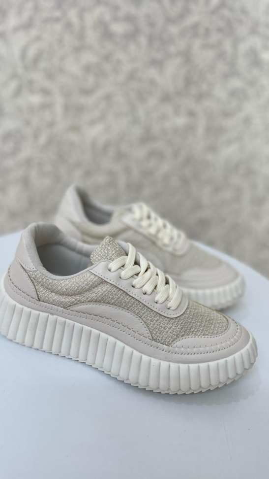 Tênis branco trama R$276,00 - #1