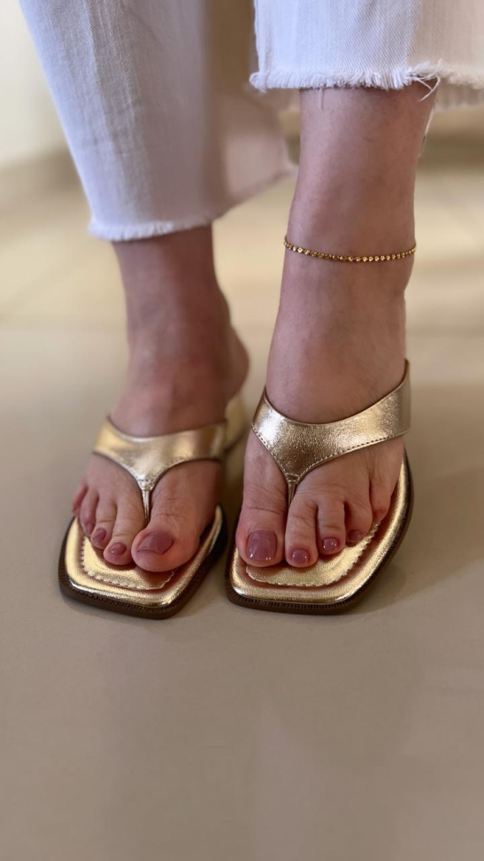 Tamanco baixo liso R$176,00 - #5