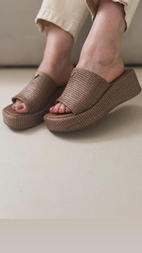 Tamanco baixo capuccino couro R$356,00 - #3