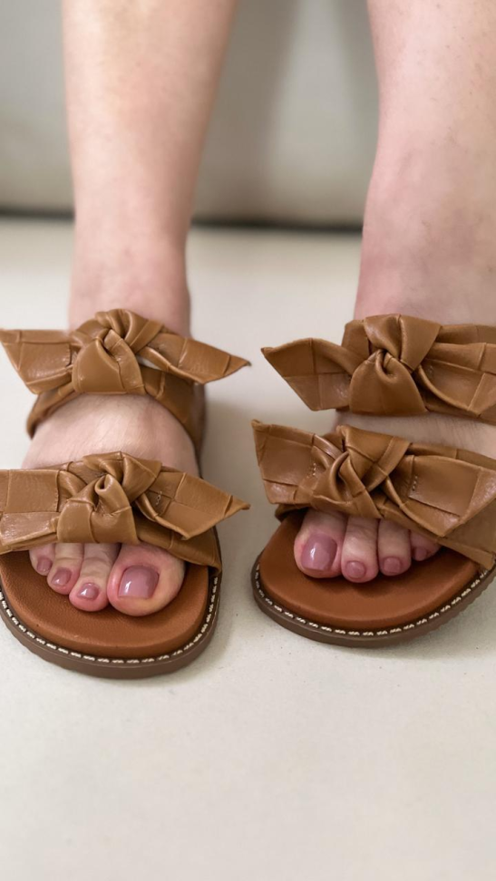 Slide croco Camel laço R$116,00 - #3