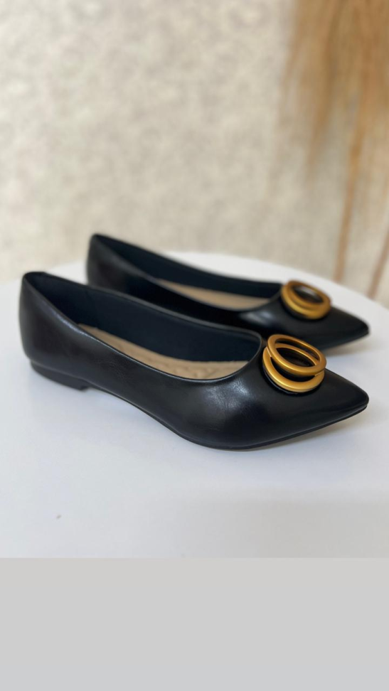 Sapatilha bico fino esfera vazada R$132,00 - #3