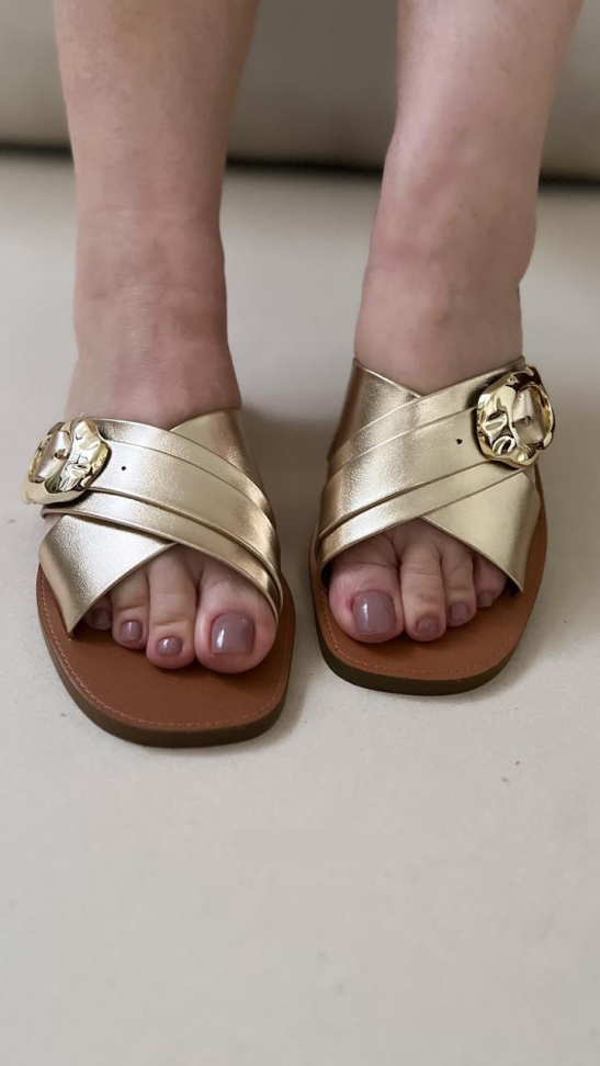 Chinelo fivela R$96,00 - #5