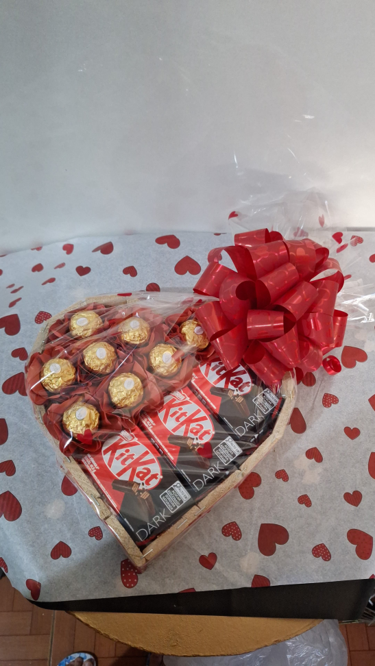 Cesta com Chocolate