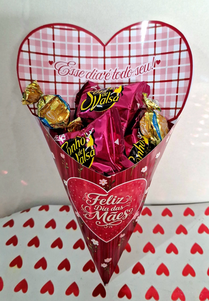 Cone com Chocolates - #6