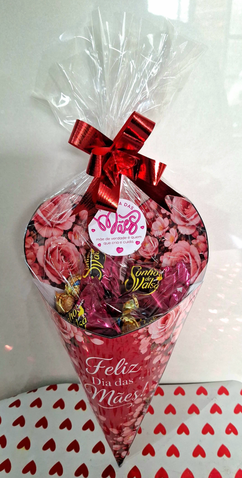 Cone com Chocolates - #2