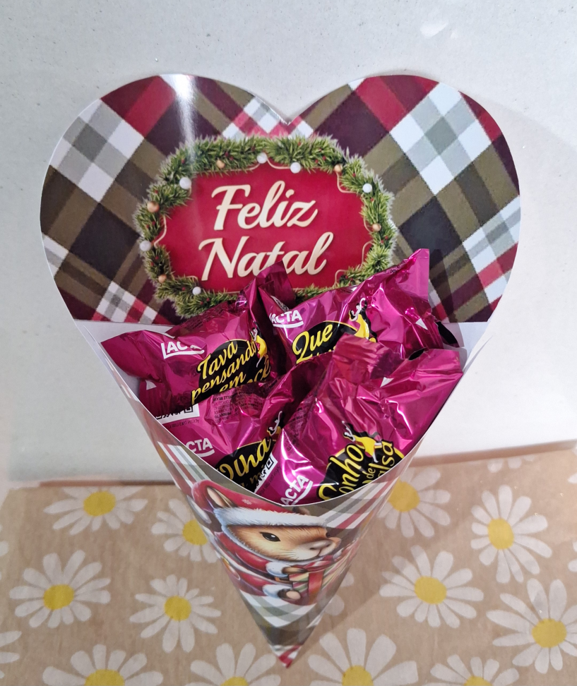 Cone com Chocolates - #1