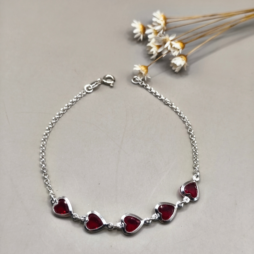 Pulseira Zircônia Corações Vermelho em Prata 925