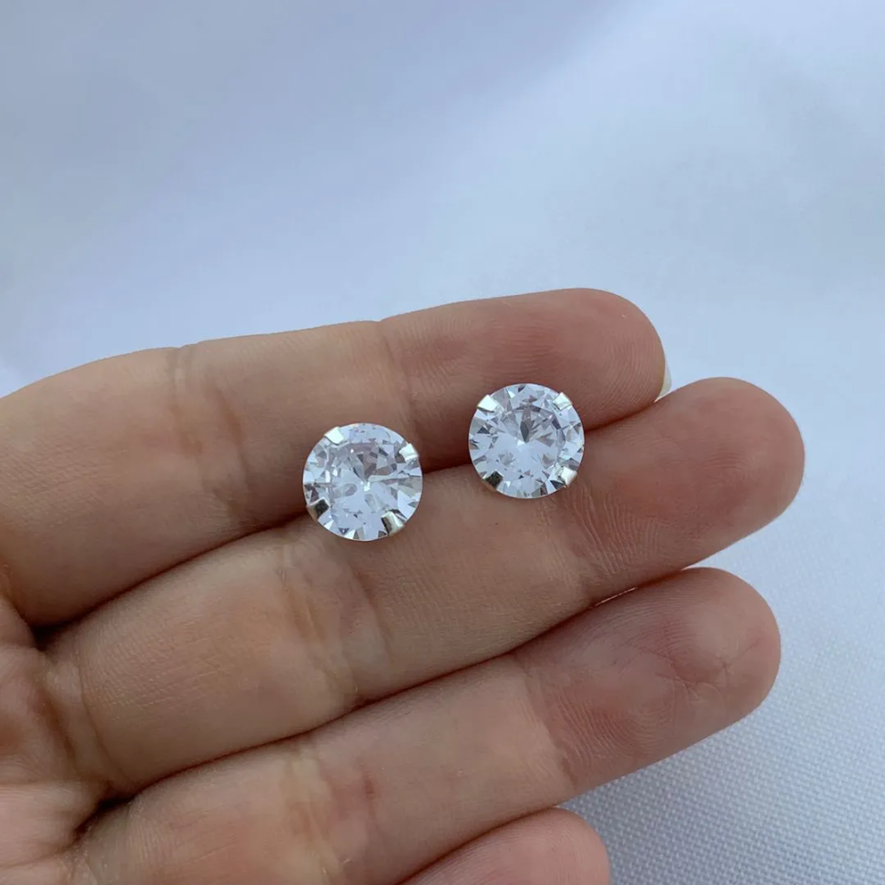 Brinco Ponto de Luz 10mm em Prata 925