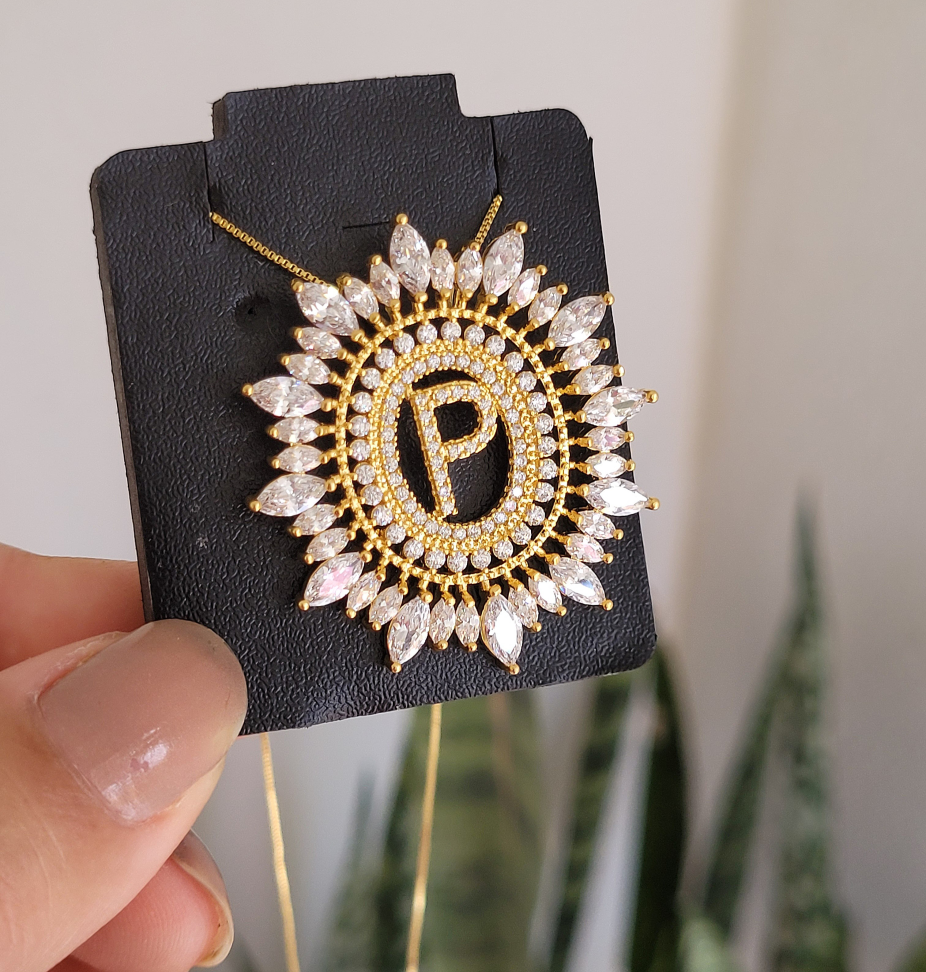 Colar Medalhão Inicial - #8