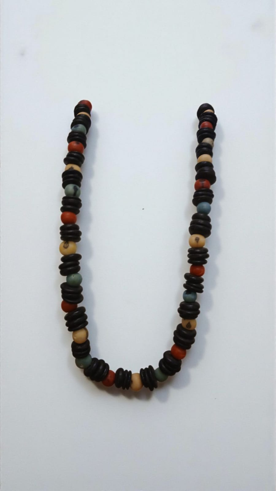 Colar de madeira - #1